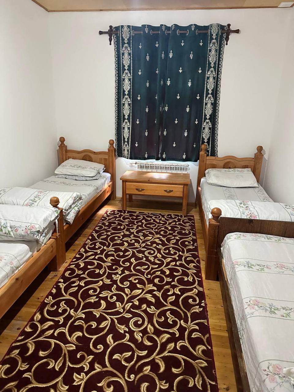 Hayat Guesthouse Nuratau Mountain Yukary-Ukhum Exteriör bild