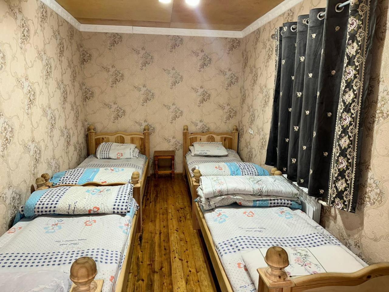 Hayat Guesthouse Nuratau Mountain Yukary-Ukhum Exteriör bild